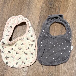 H&M Cream and Gray Baby Bib Set